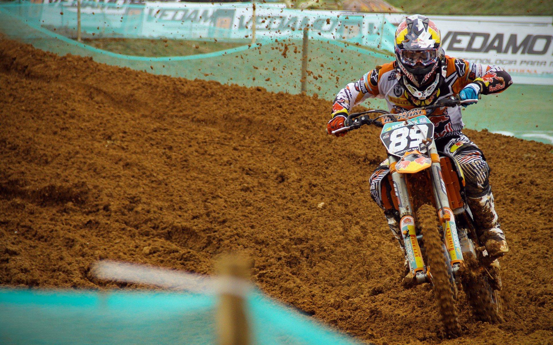 纽卡斯尔联队瞄准沃尔特马德，伊萨克潜在替代者的战略布局