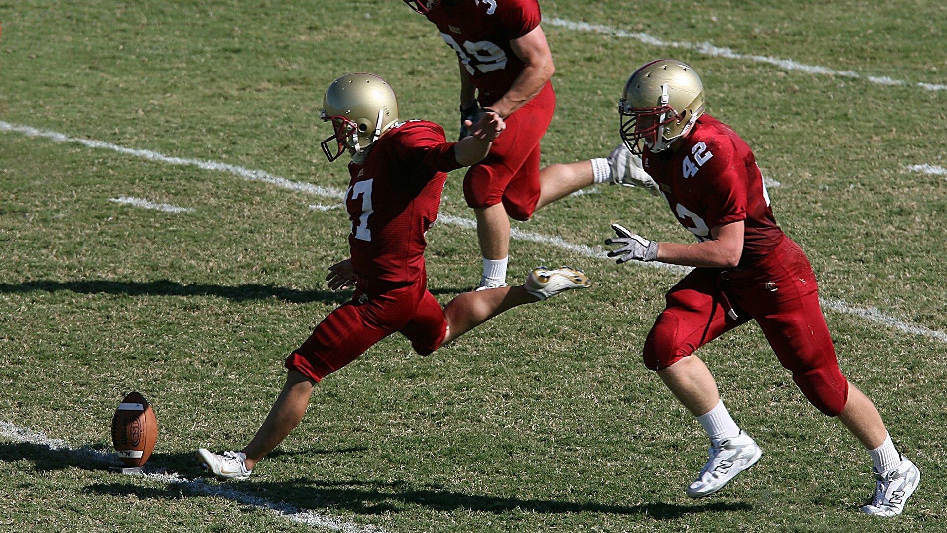 芬兰足球历史性突破！两大药厂战将建功创奇迹